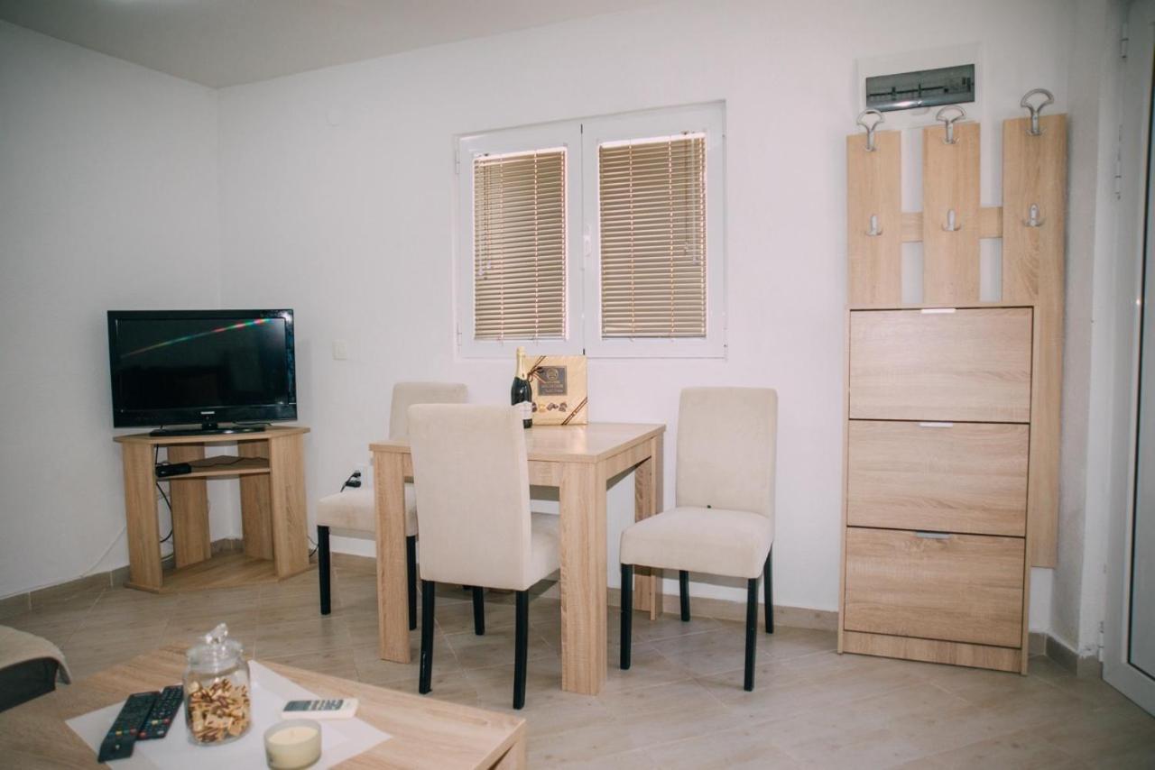 Lovely Apartment Moki Near The Center Kotor Exterior foto